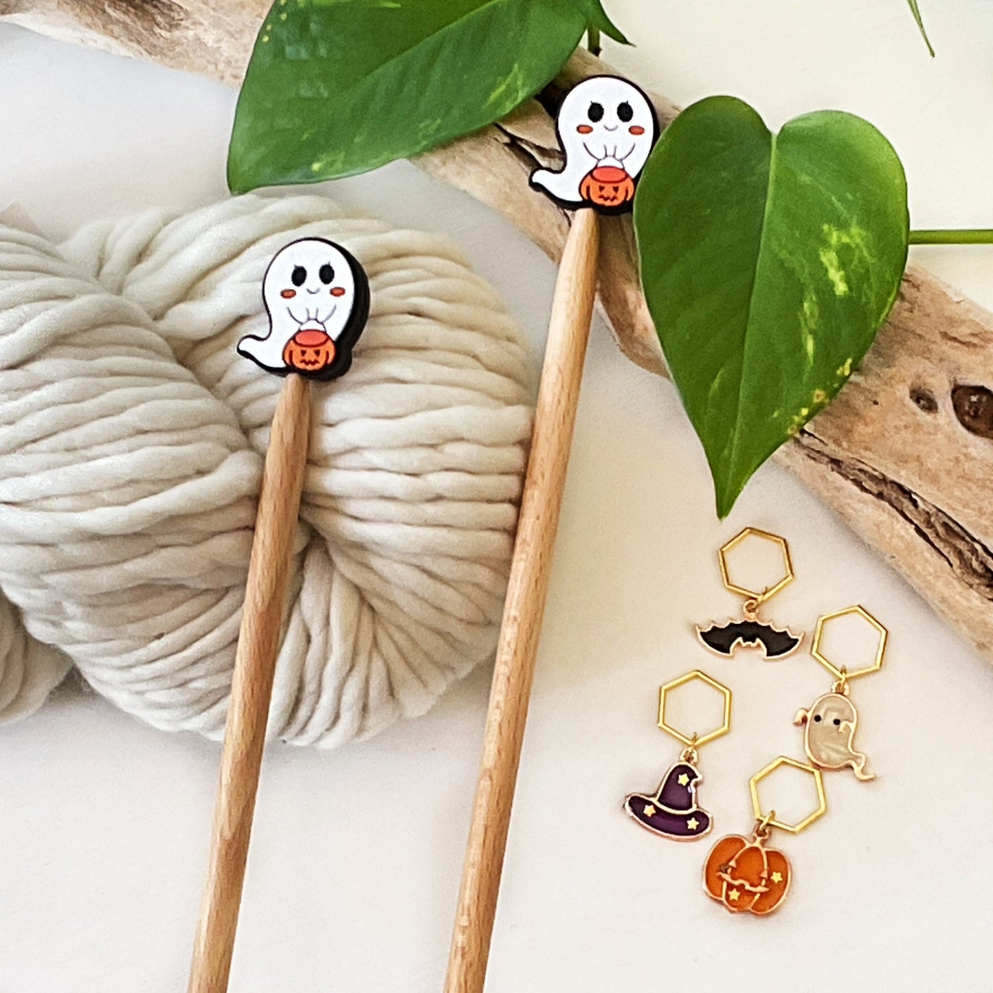 Knitting Stitch Stoppers, TRICK or TREAT cute Ghost HALLOWEEN Set of 2 knitting needle point protectors/ Knit tools Autumn +Fun Knit