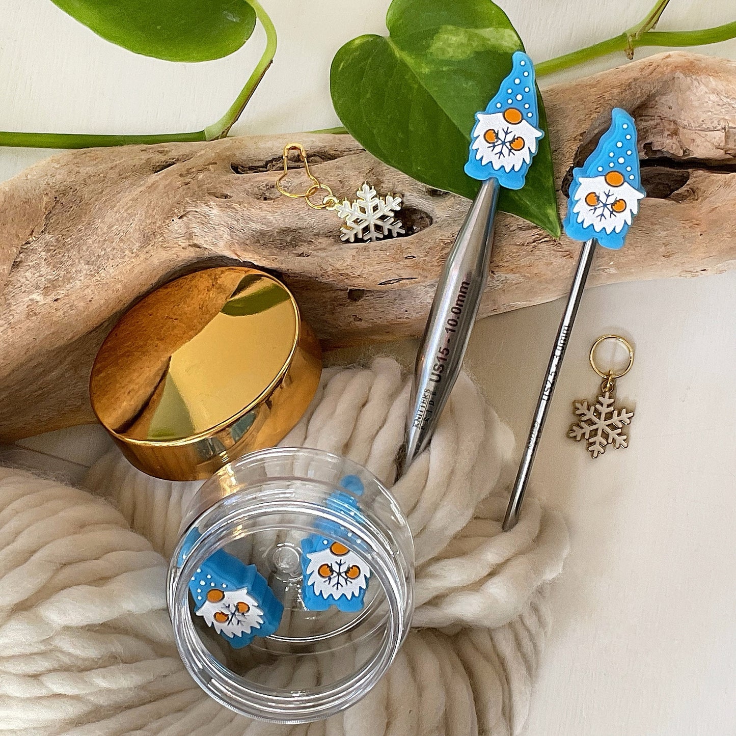Knitting Stitch Stoppers, WINTER SNOWFLAKE GNOME, Frosty blue, Christmas Set of 2 knitting needle point protectors/ Holiday,Snowy, X-mas