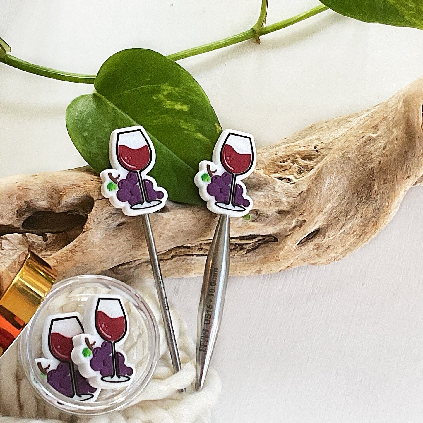 Knitting Stitch Stoppers, CHEERS glass of RED wine stitch stoppers, Toast, white and red wine Set of 2 knitting needle point protectors