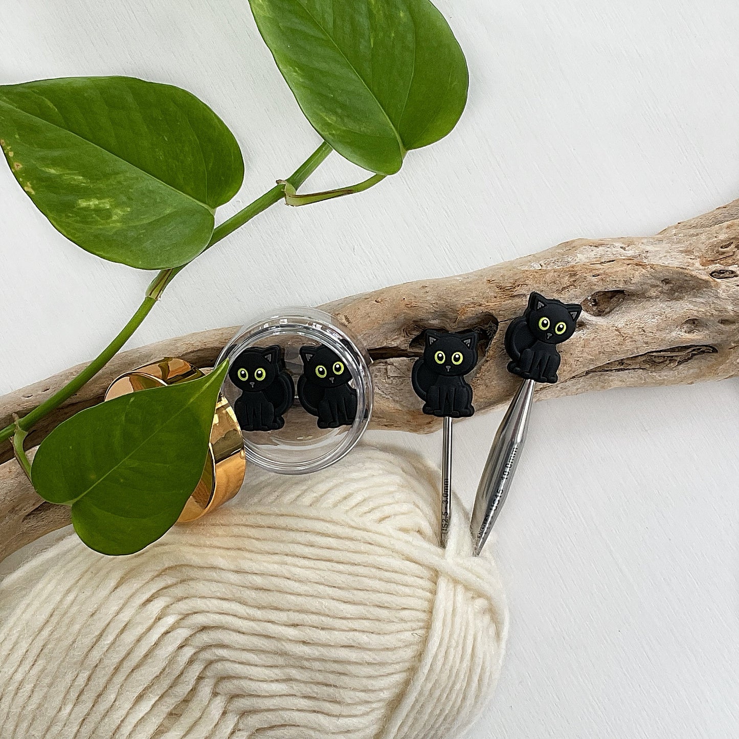 BEAUTIFUL BLACK CAT with green eyes knitting needle buddy, Set of 2 feline stitch stoppers, knitting needle point protectors, familiar