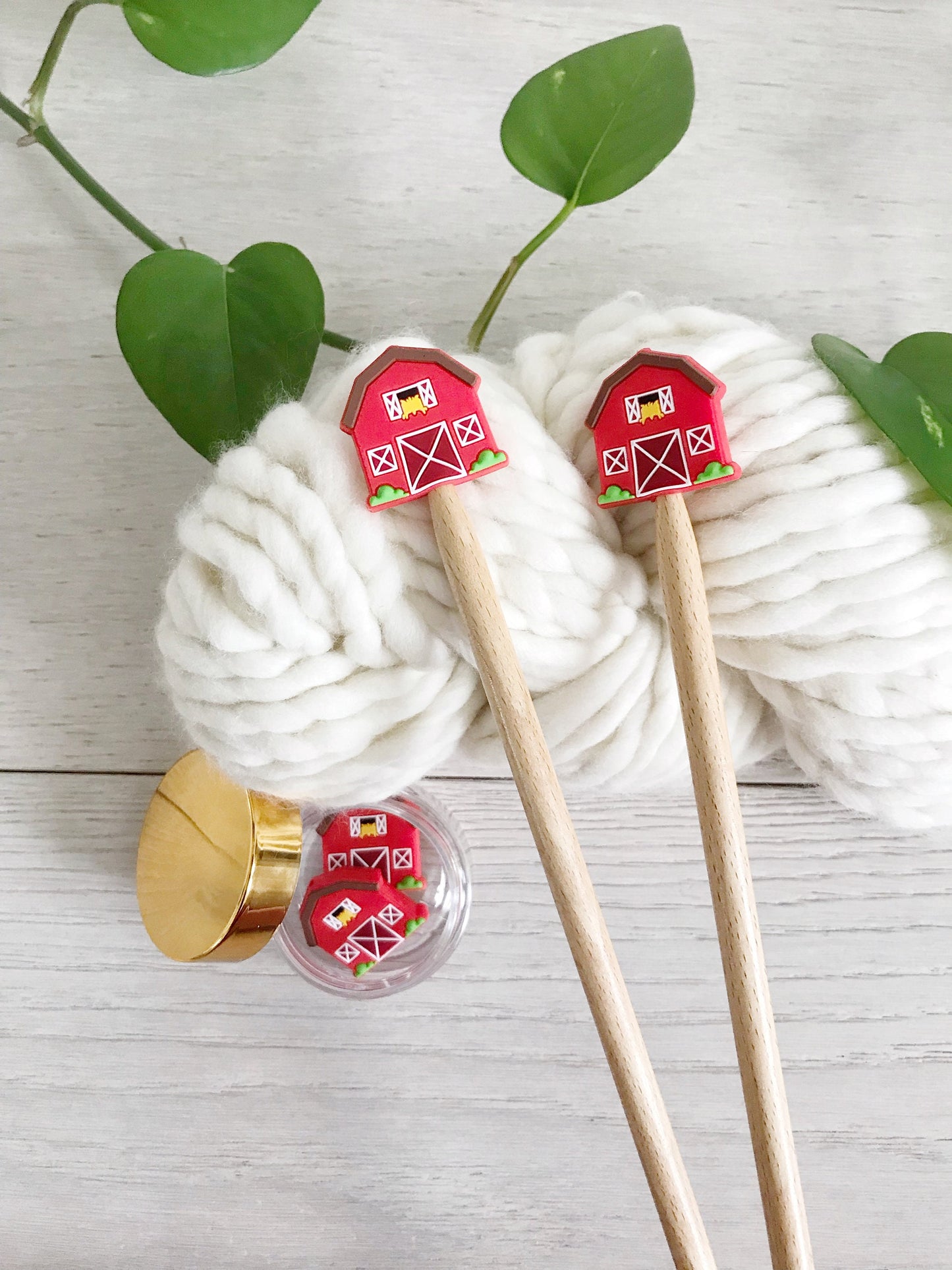 RED BARN stitch Stoppers, keep your stitches safe, Set of 2 Farmhouse Barn stitch stoppers, knitting needle point protectors