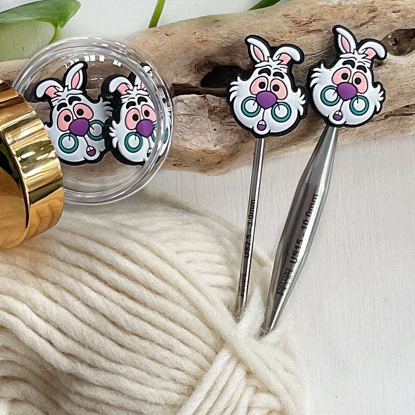 White Rabbit, Wonderland, knitting needle buddy, Set of 2 fairy tale Alice in Wonderland, stitch stoppers knitting needle point protectors