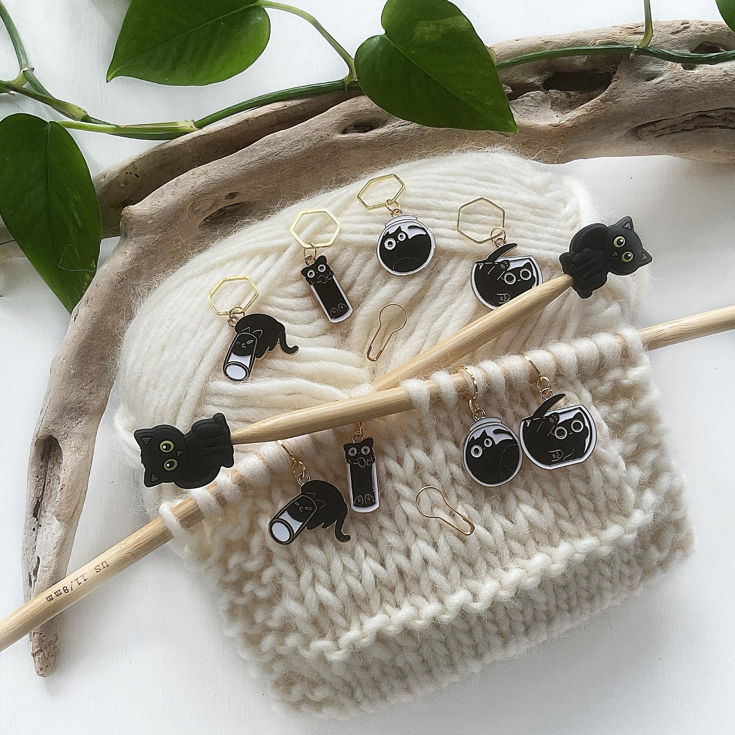 BEAUTIFUL BLACK CAT with green eyes knitting needle buddy, Set of 2 feline stitch stoppers, knitting needle point protectors, familiar