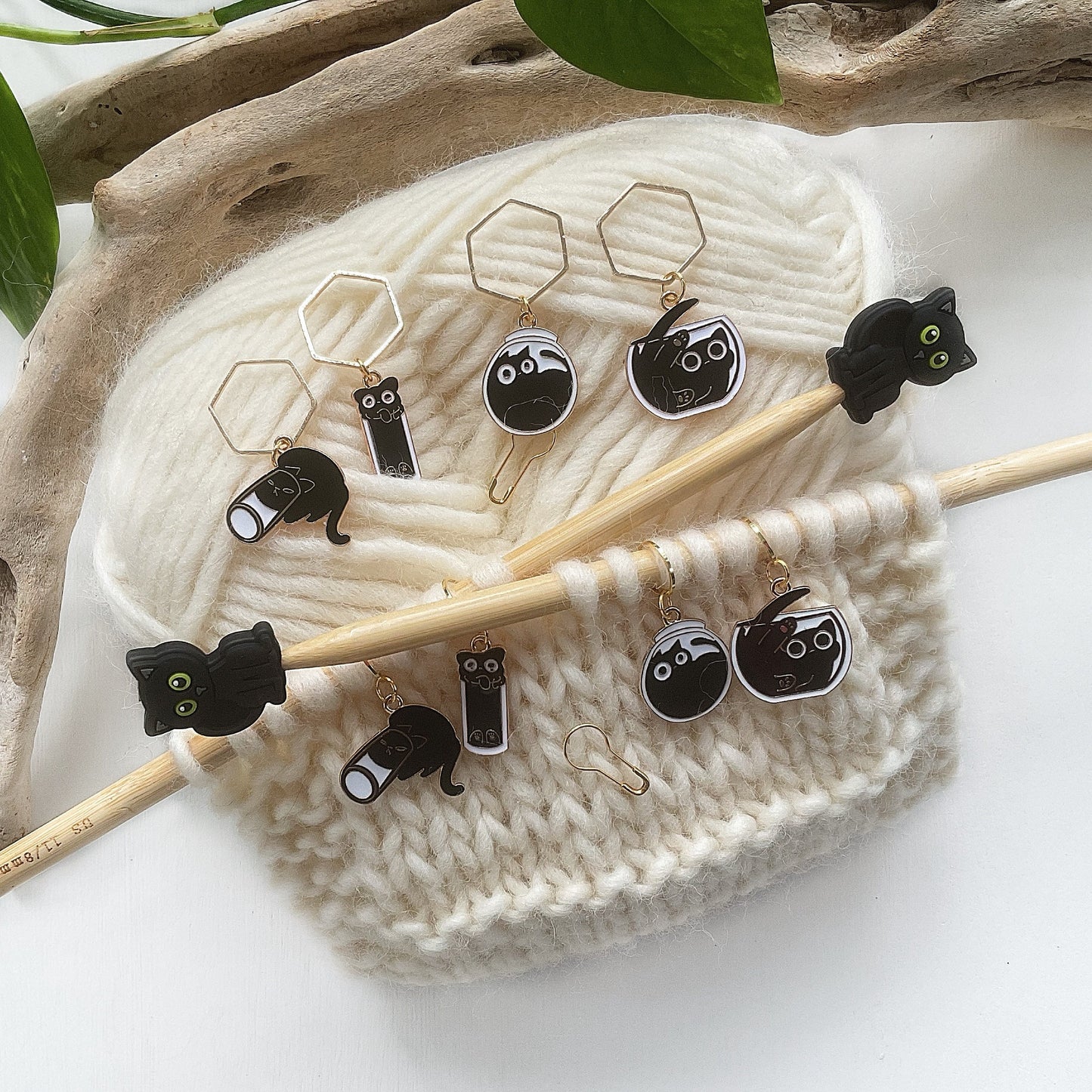 Set of 4 stitch markers, KNIT or CROCHET funny black CAT enamel markers + storage jar + lid, row markers, fun cat antics progress keepers