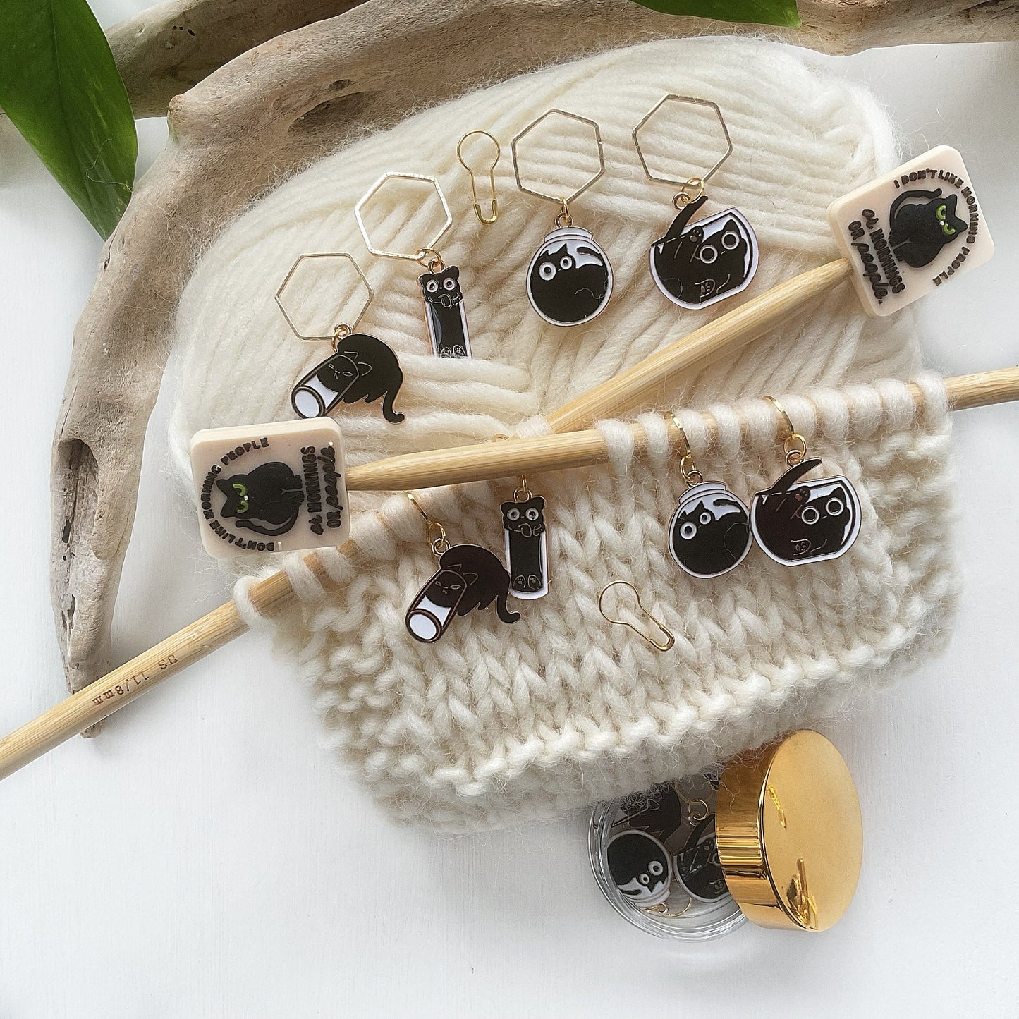 Set of 4 stitch markers, KNIT or CROCHET funny black CAT enamel markers + storage jar + lid, row markers, fun cat antics progress keepers