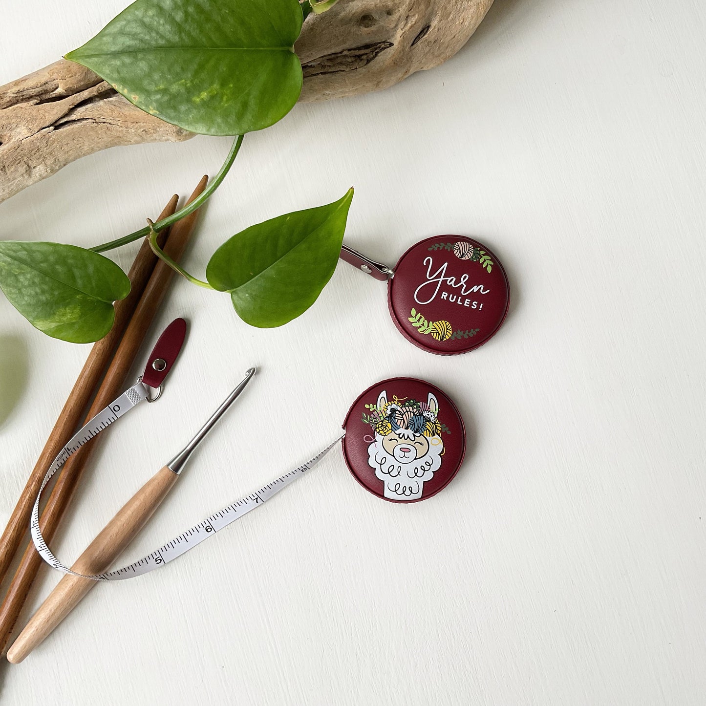 Yarn loving Llama Mama retractable designer TAPE MEASURE US 60 / 1.5 metre great for knitting, crocheting, needle work, sewing, crafting