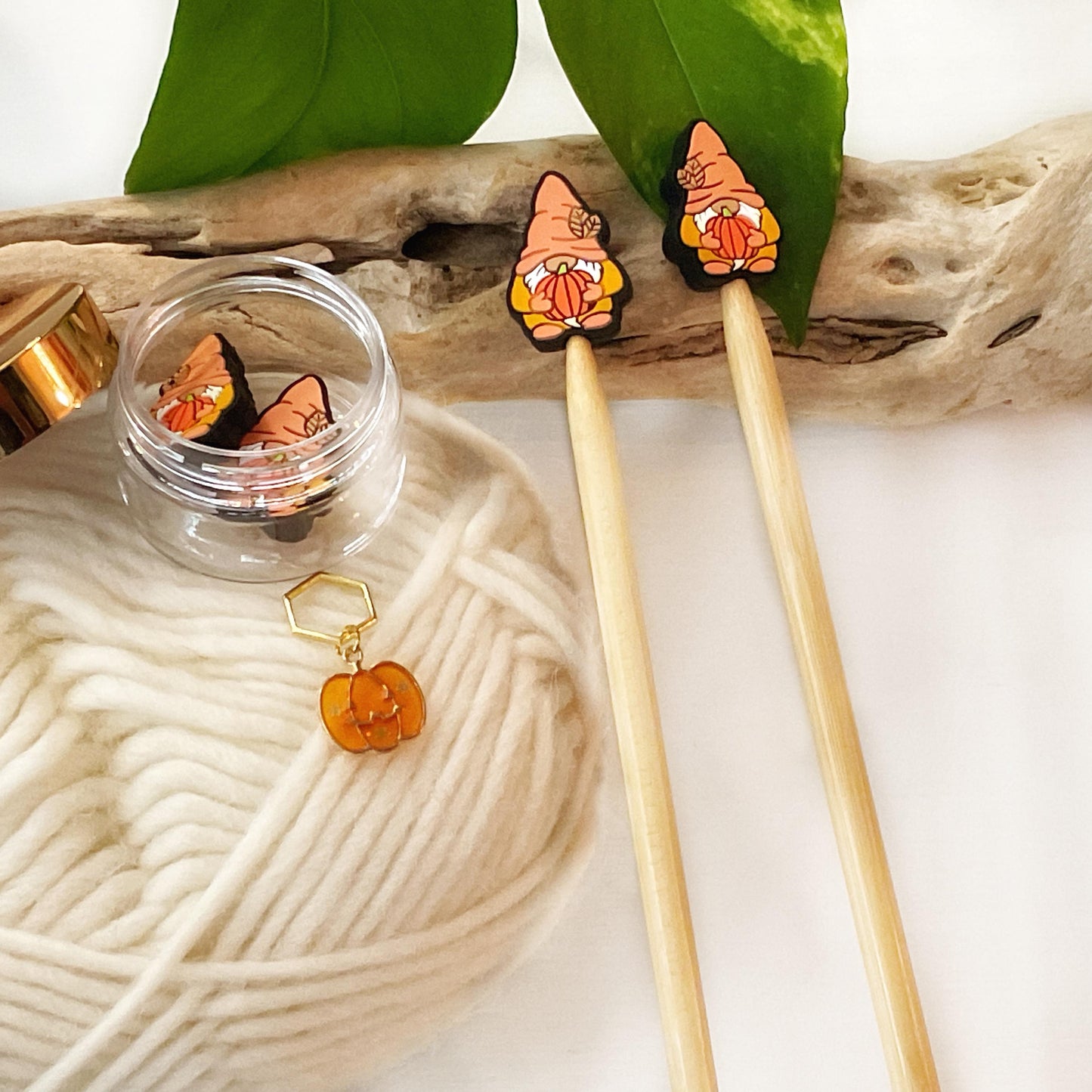 PUMPKIN HUGGING GNOME set of 2 stitch stoppers + pumpkin stitch marker, Crochet hook buddies, Autumn Fun for Knitters + crocheters