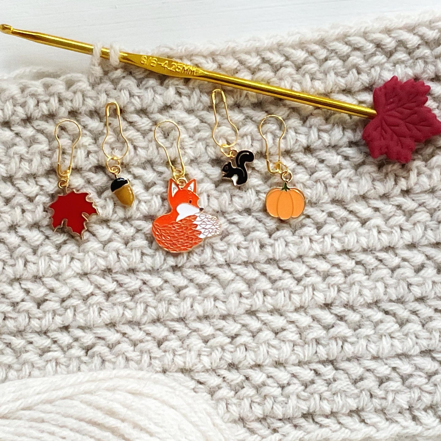 AUTUMN in the FOREST set of 5 metal + enamel knit or crochet stitch markers: leaf, acorn, fox, squirrel, & pumpkin + storage jar w/ lid