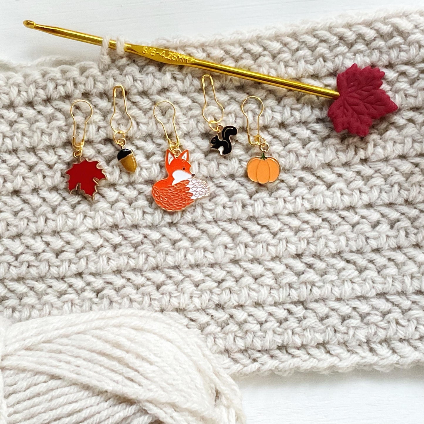 AUTUMN in the FOREST set of 5 metal + enamel knit or crochet stitch markers: leaf, acorn, fox, squirrel, & pumpkin + storage jar w/ lid