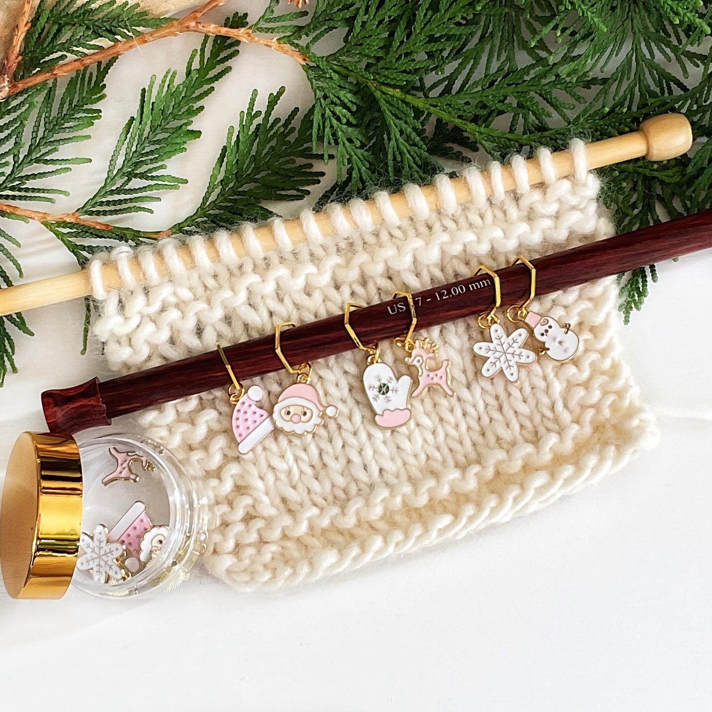 MODERN CHRISTMAS set of 6 Pink & White knit or crochet stitch markers + storage jar w/ lid- Limited Edition #2