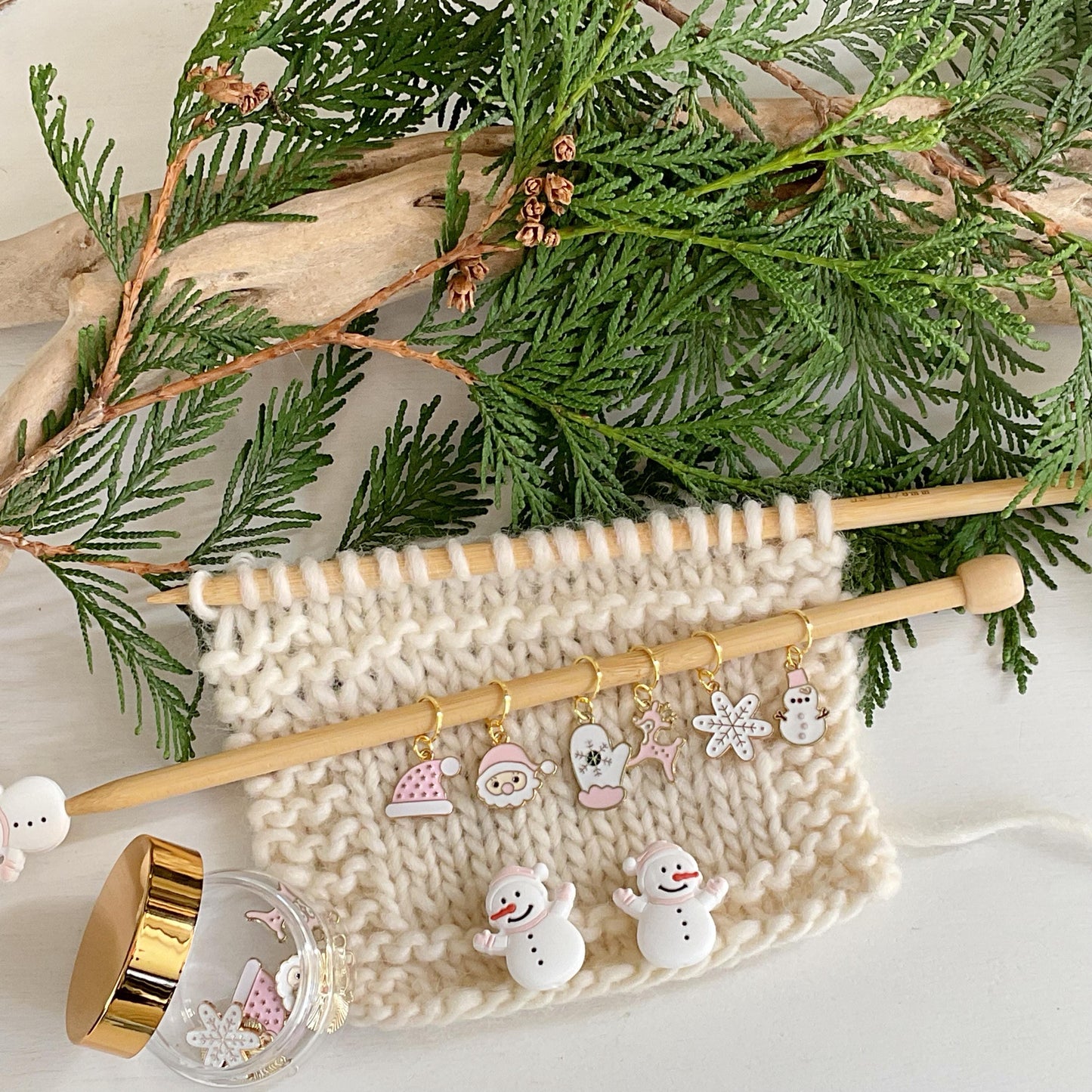 MODERN CHRISTMAS set of 6 Pink & White knit or crochet stitch markers + storage jar w/ lid- Limited Edition #2