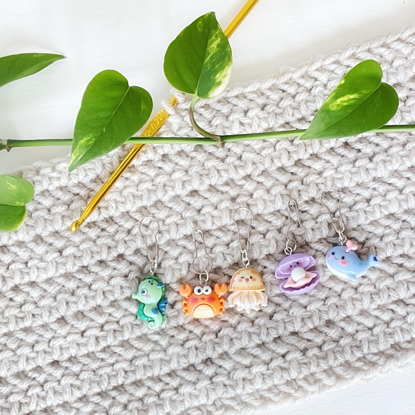 INTO THE SEA Set of 5 Stitch markers, knit or crochet progress keepers, choose your findings, includes storage jar + lid