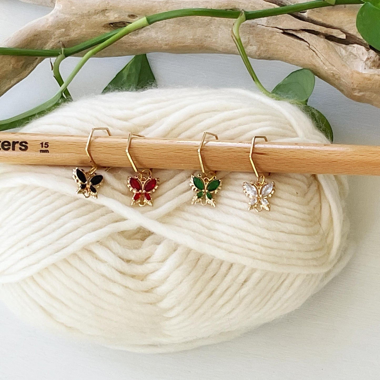 CRYSTAL BUTTERFLIES Stitch Markers, Colorful set of 4 knit or crochet progress keepers, storage jar w/ lid, DK to chunky knits and crochet