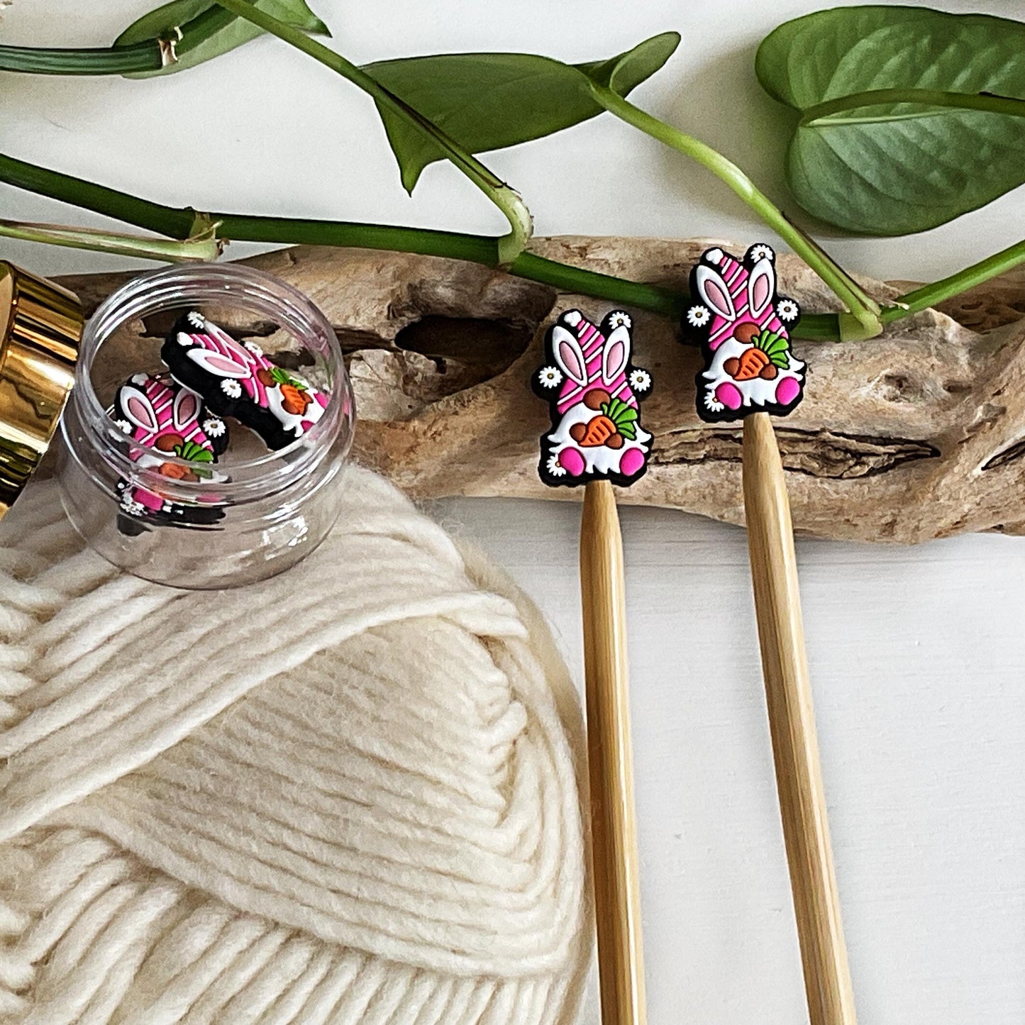 CELEBRATE SPRING set of 2 stitch stoppers- Gnome Easter Bunny with Egg point protectors choice of colors or add 5 cute markers + storage jar