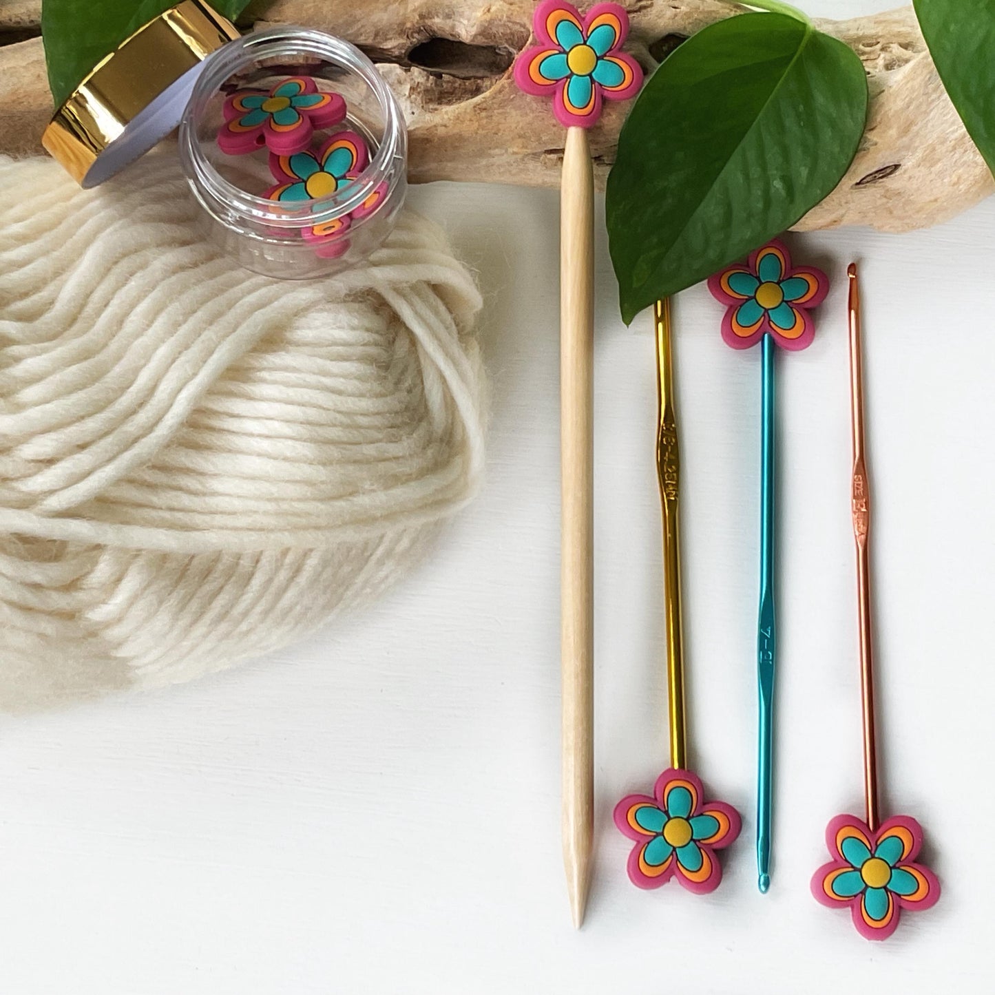 FLOWER POWER Funky seventies style colorful 5 petal bloom, Set of 2 knitting needle point protectors, works on circular & straight needles