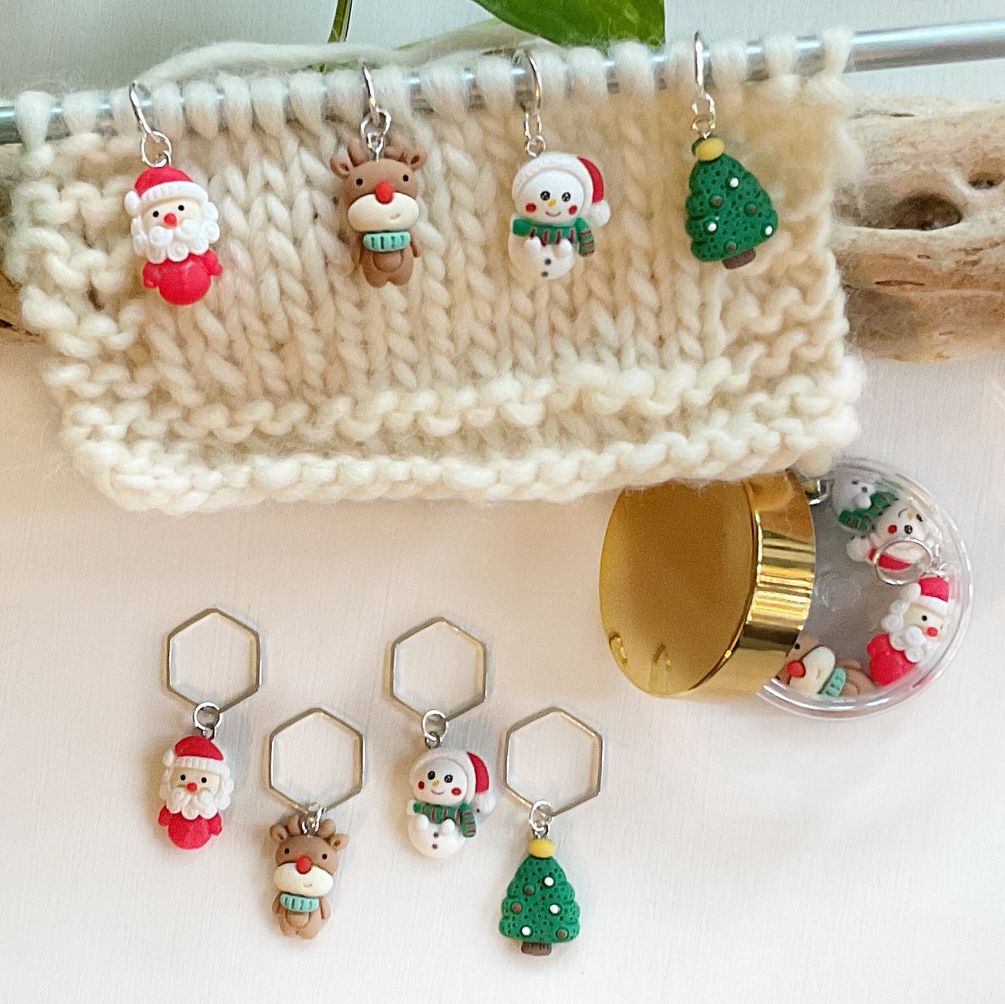 WINTER Set of 5 KNIT + CROCHET stitch markers  + storage jar, Christmas Winter stitch markers, Santa, Reindeer, snowman, tree + pear pin