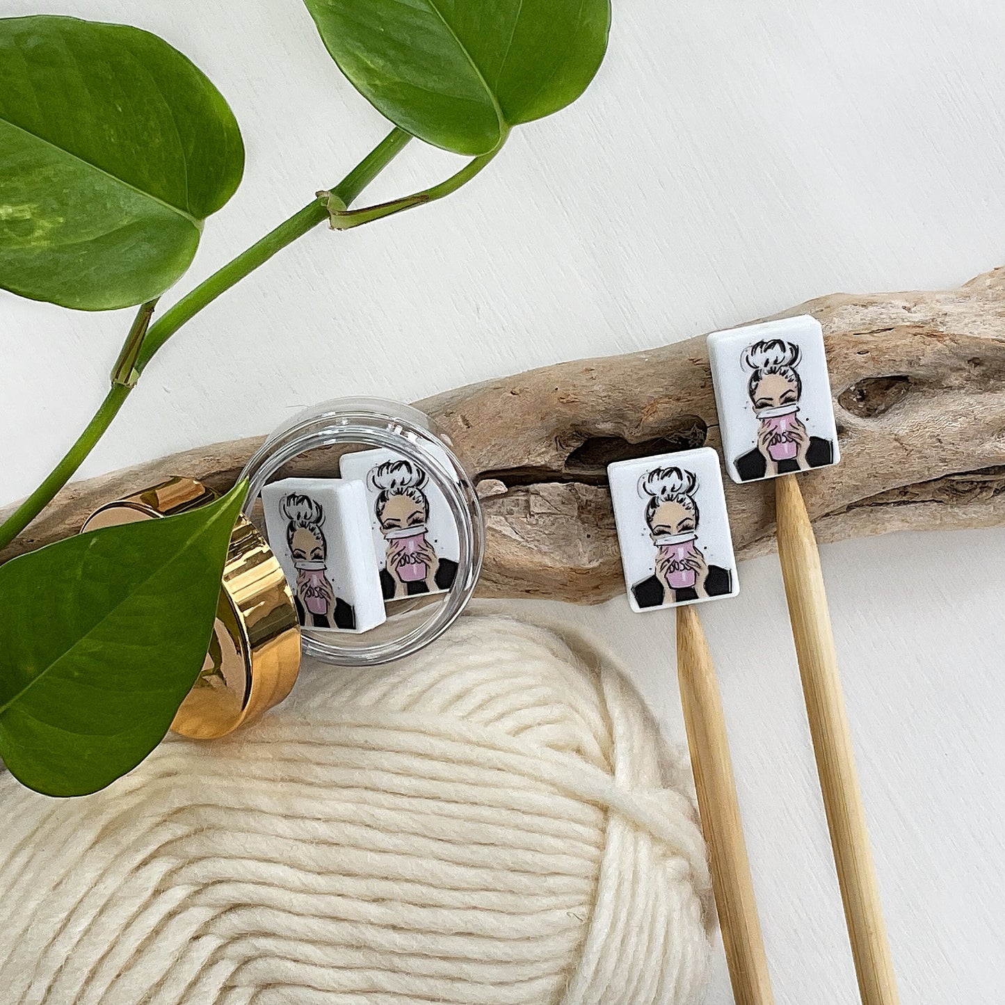 Boss Babe, Stitch Stoppers, Female boss, women in charge, Set of 2 knitting needle point protectors, stitch keepers, stitch stoppers