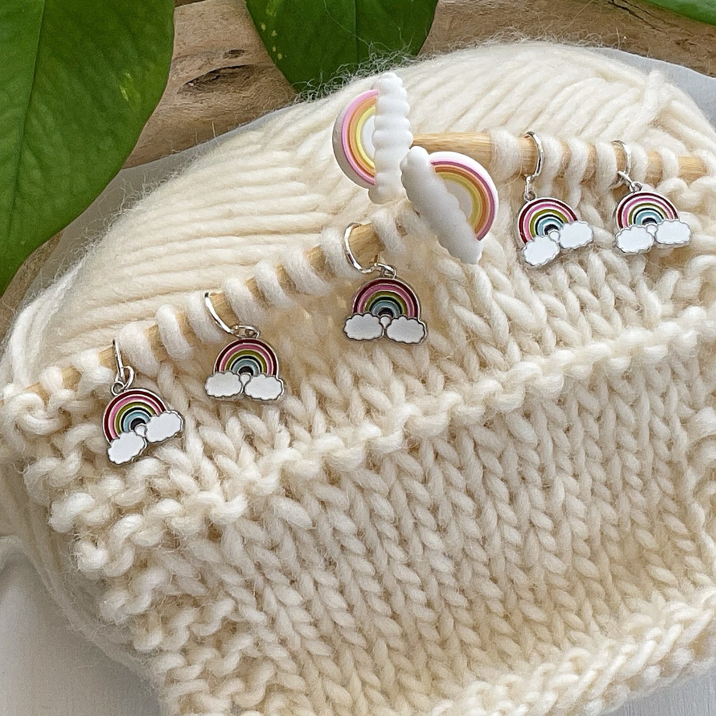 RAINBOWS + CLOUDS Set of 5 stitch markers, Colorful enamel fixed and removable markers + storage jar + lid, Knit & Crochet row counters