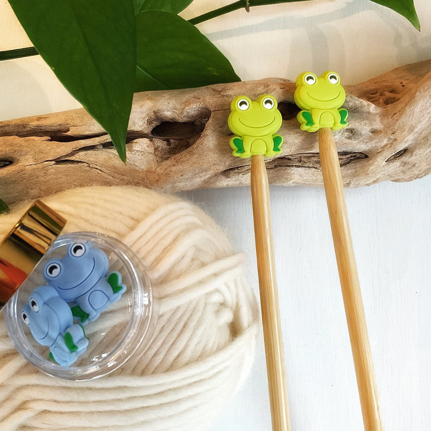Colorful Happy Smiling Frog stitch stoppers, Set of 2 knitting needle point protectors, save your stitches, love your hooks,  Nature lover