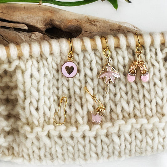Set of 4 TINY BALLET DANCER stitch markers, Colorful enamel fixed and removable markers + storage jar + lid, Knit & Crochet row markers
