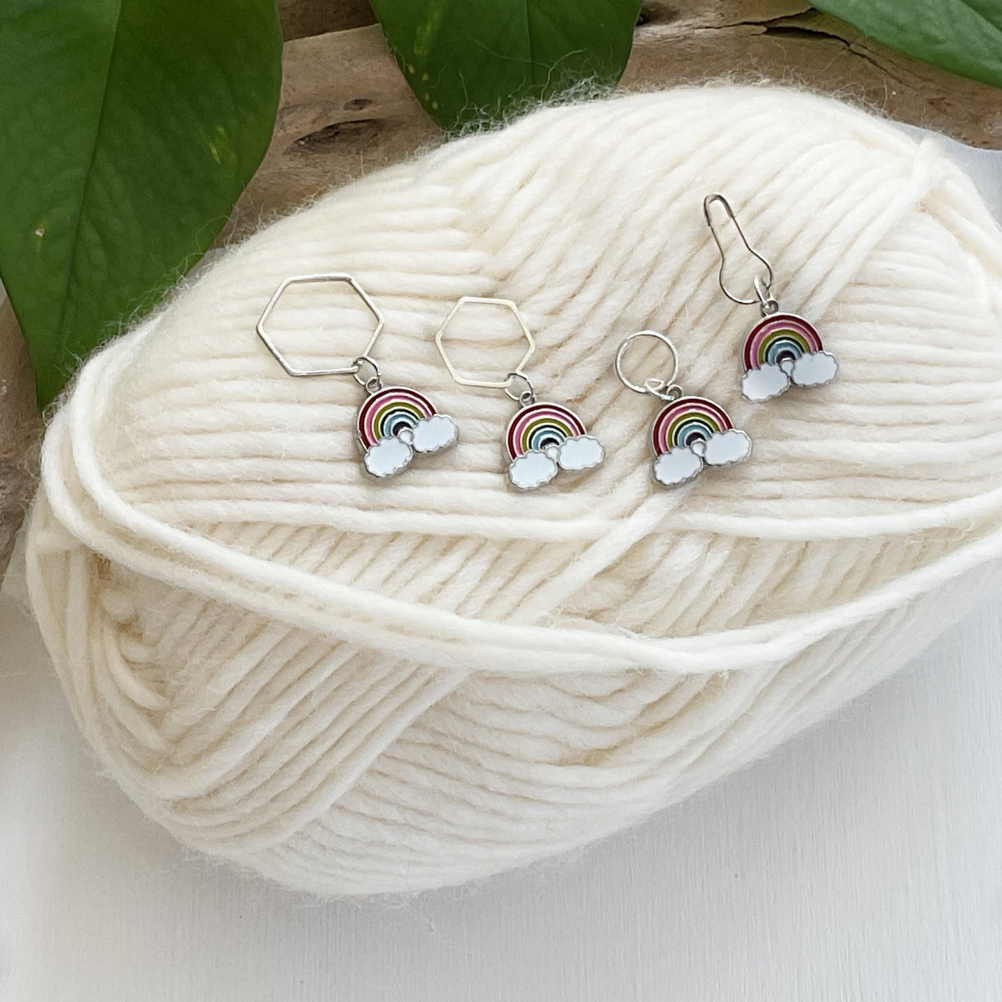 RAINBOWS + CLOUDS Set of 5 stitch markers, Colorful enamel fixed and removable markers + storage jar + lid, Knit & Crochet row counters