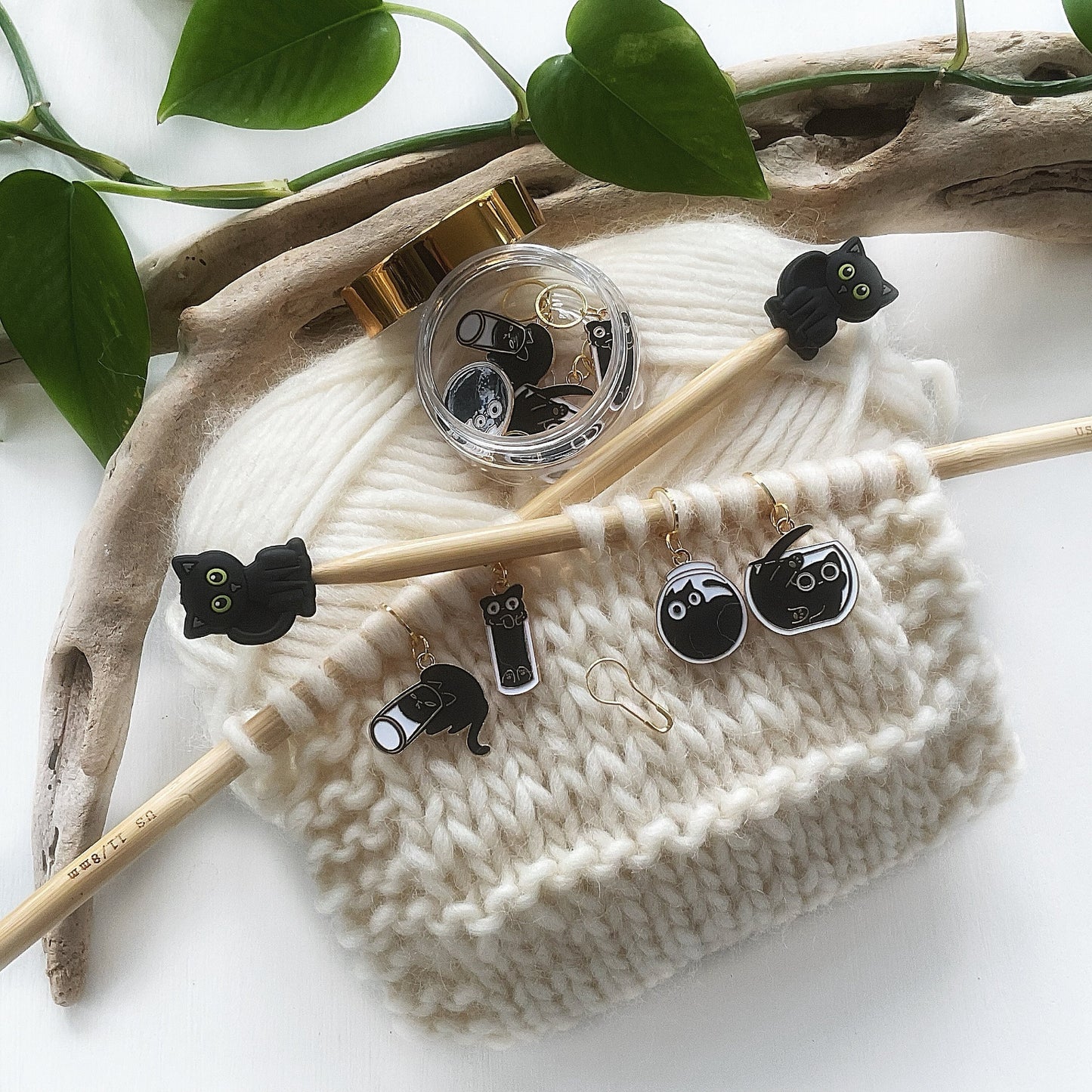 STITCH STOPPERS + MARKERS Set, 2 Green eyed Black Cat Stoppers + 5 fixed and removable markers +  storage jar, Knit & Crochet
