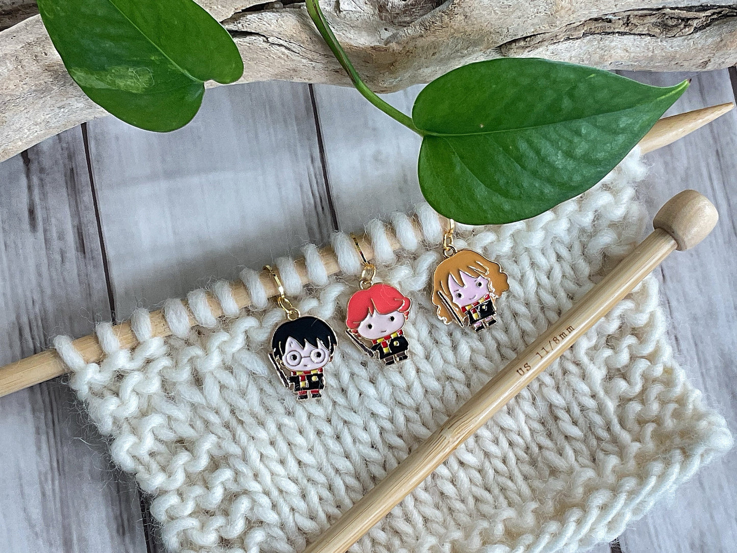 WIZARD SCHOOL STUDENTS Set of 3 knit + crochet stitch markers + storage jar/ lid + 1 free additional surprise stitch marker