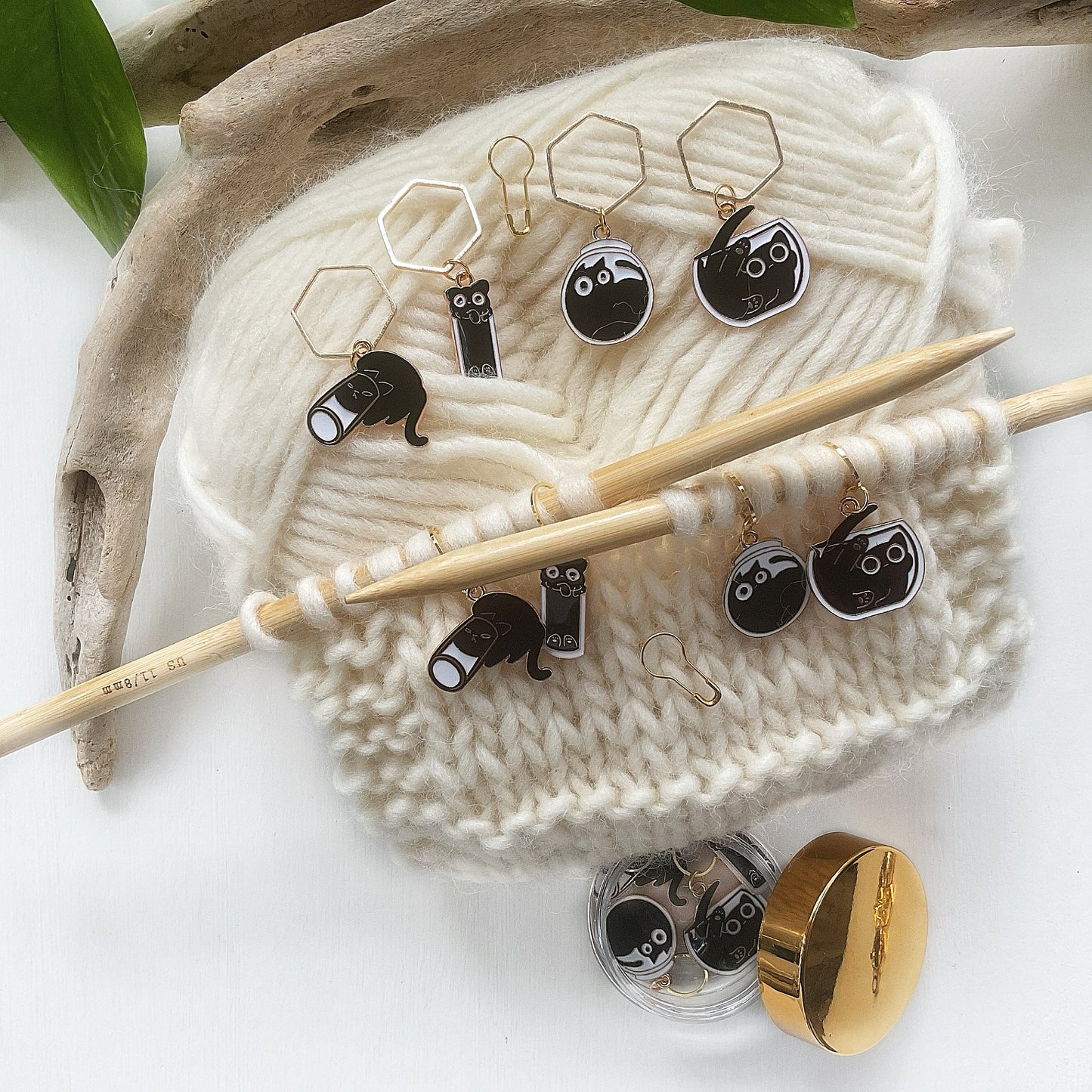 STITCH STOPPERS + MARKERS Set, 2 Green eyed Black Cat Stoppers + 5 fixed and removable markers +  storage jar, Knit & Crochet