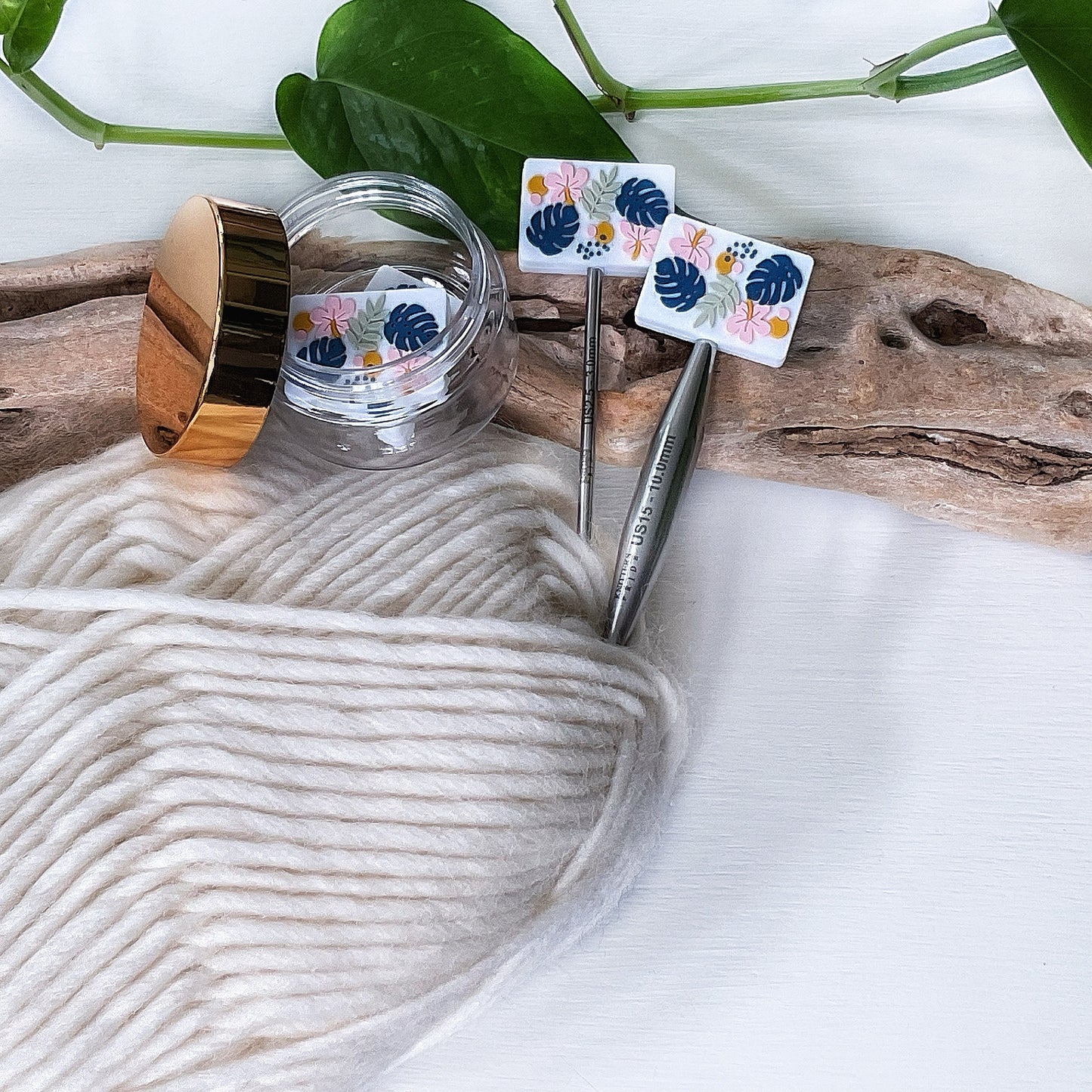 FLOWERS, LEAVES + BERRIES Stitch Stoppers, Spring + Summer any time of the year, Fun gift for Knitters or crocheters, keeps stitches safe
