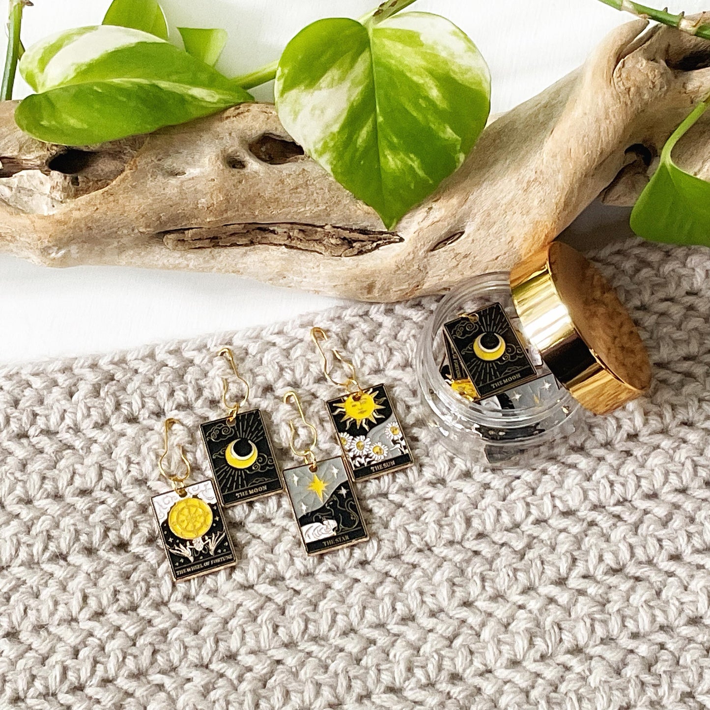 TAROT CARD Set of 4 fixed or removable stitch markers includes storage jar + lid, progress keepers, Moon, Star, Sun, Wheel of Fortune