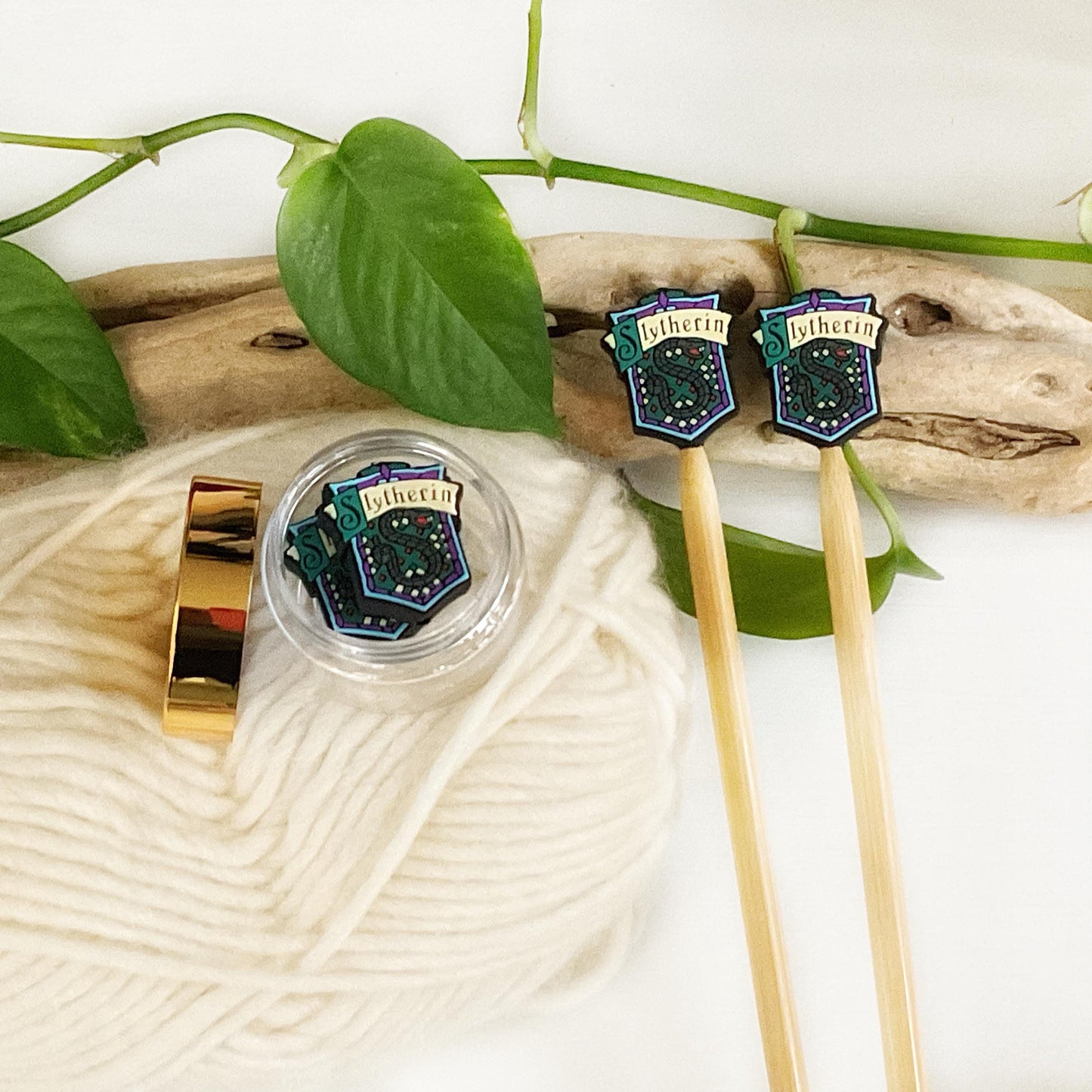WIZARDING School HOUSE SHIELDS, Set of 2 Knitting Stitch Stoppers Crochet Hook buddies knitting needle point protectors